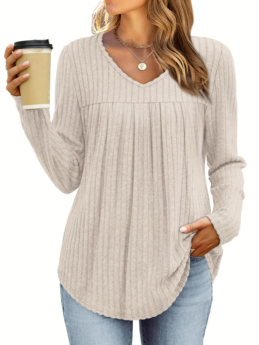 Helle™ | Light knit blouse with V-neck