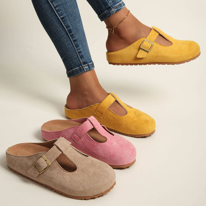 Alya | Minimalist clogs with buckle