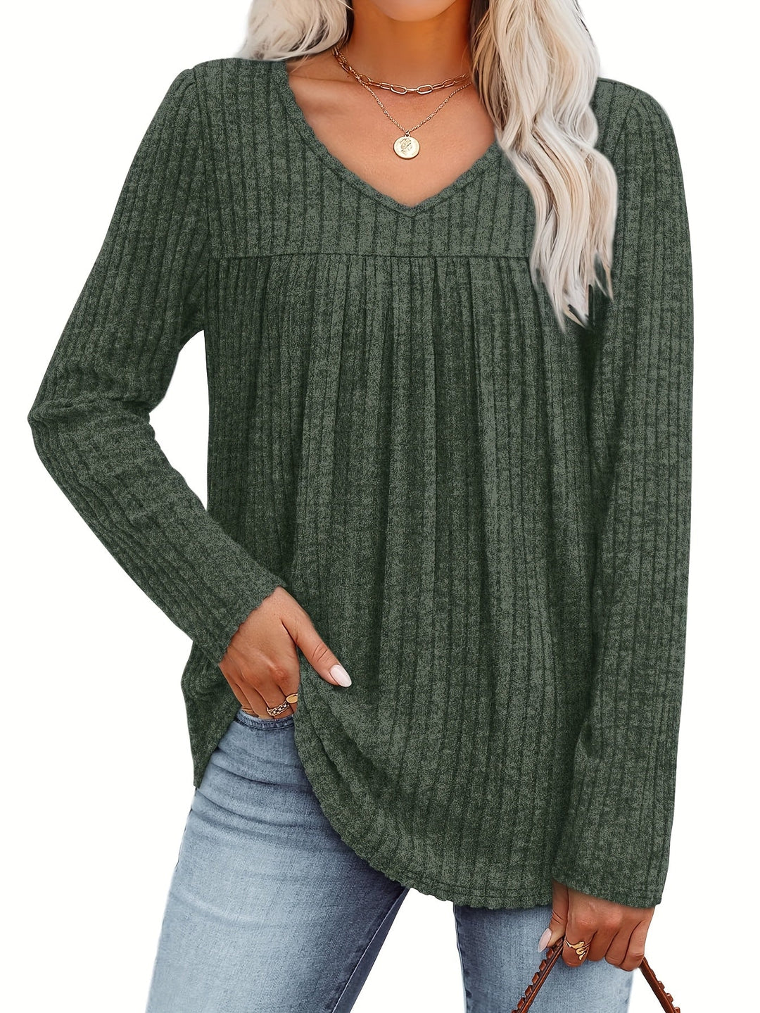 Helle™ | Light knit blouse with V-neck