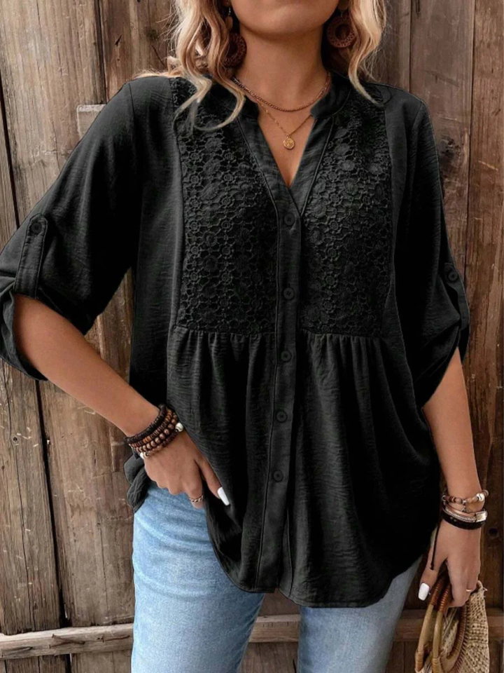 Noor – Stylish blouse with V-neck and button details