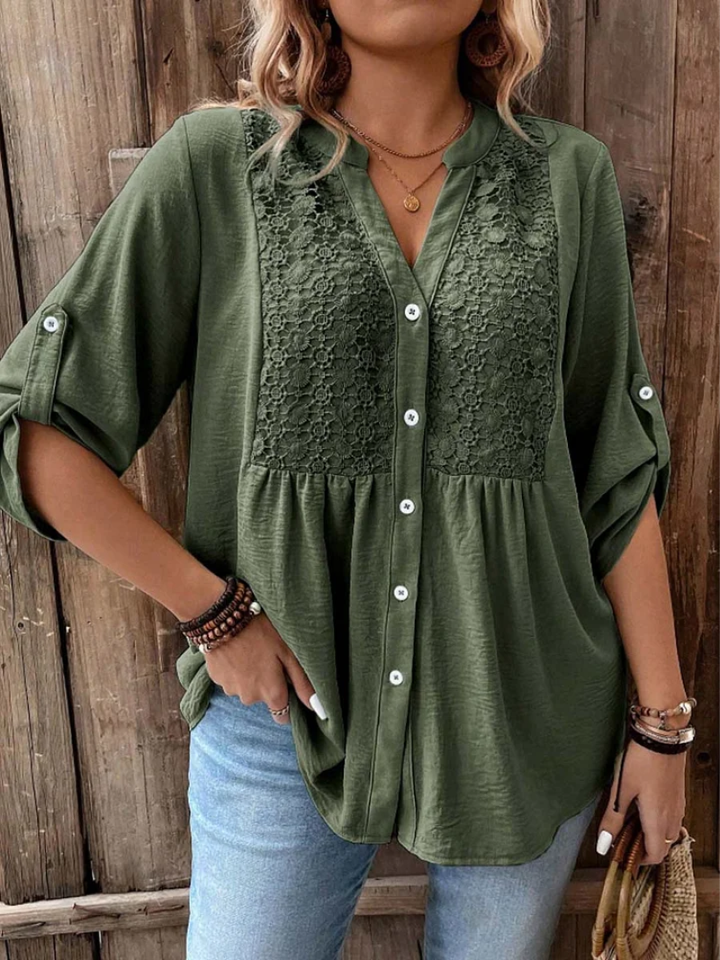 Noor – Stylish blouse with V-neck and button details