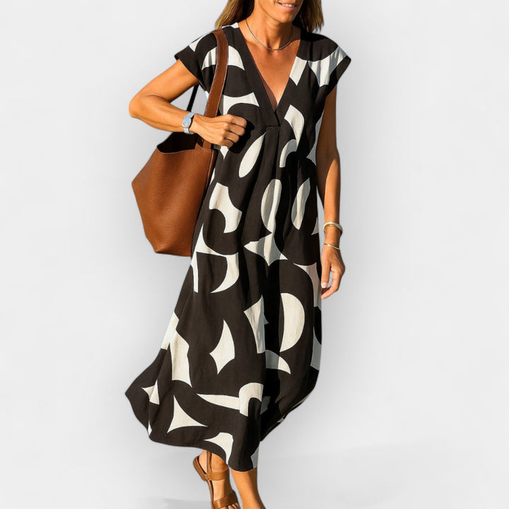 Amy – Light V-Neck Dress