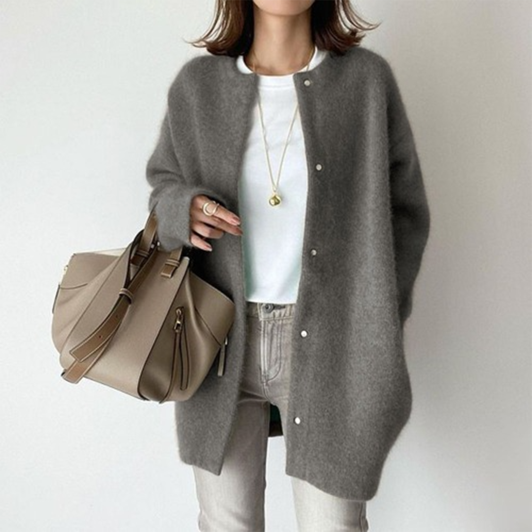 Chloé Luxe Knit Cardigan for Effortless Elegance