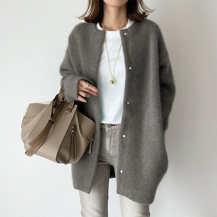 Chloé Luxe Knit Cardigan for Effortless Elegance