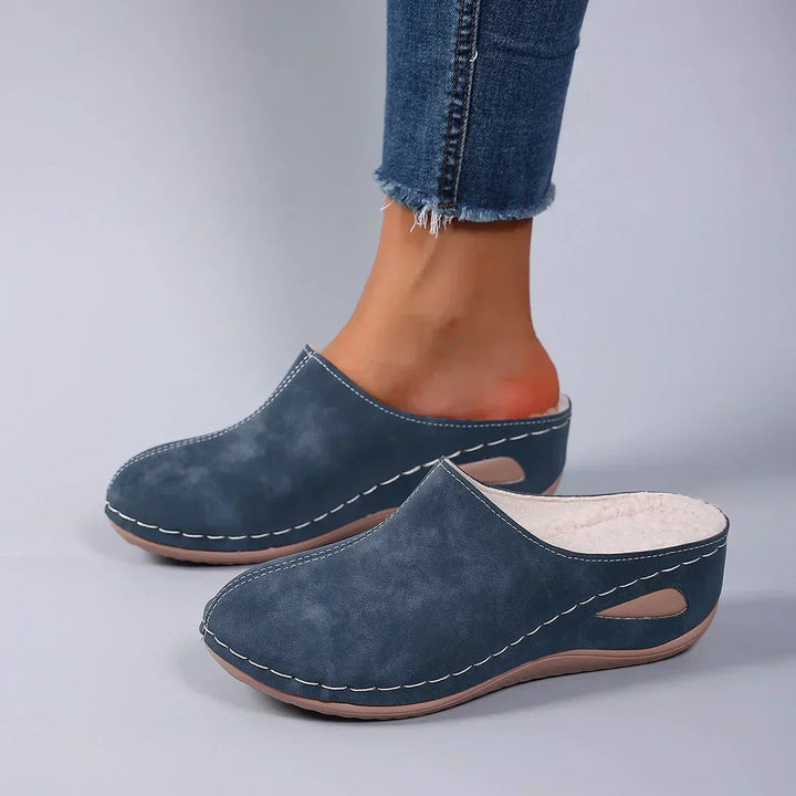 Merle Orthopaedic Slippers – Superior Support for All-Day Comfort