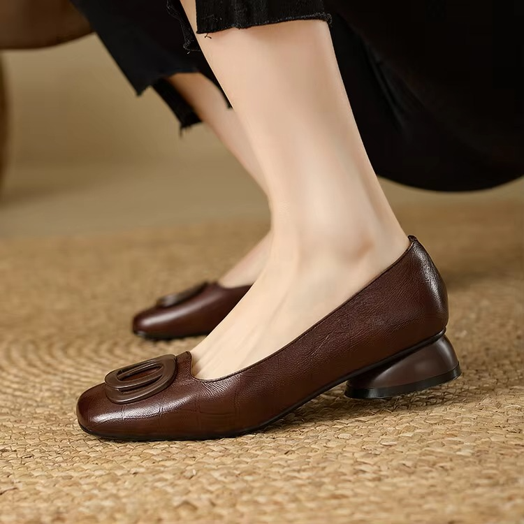Eleanor - Leather Flats