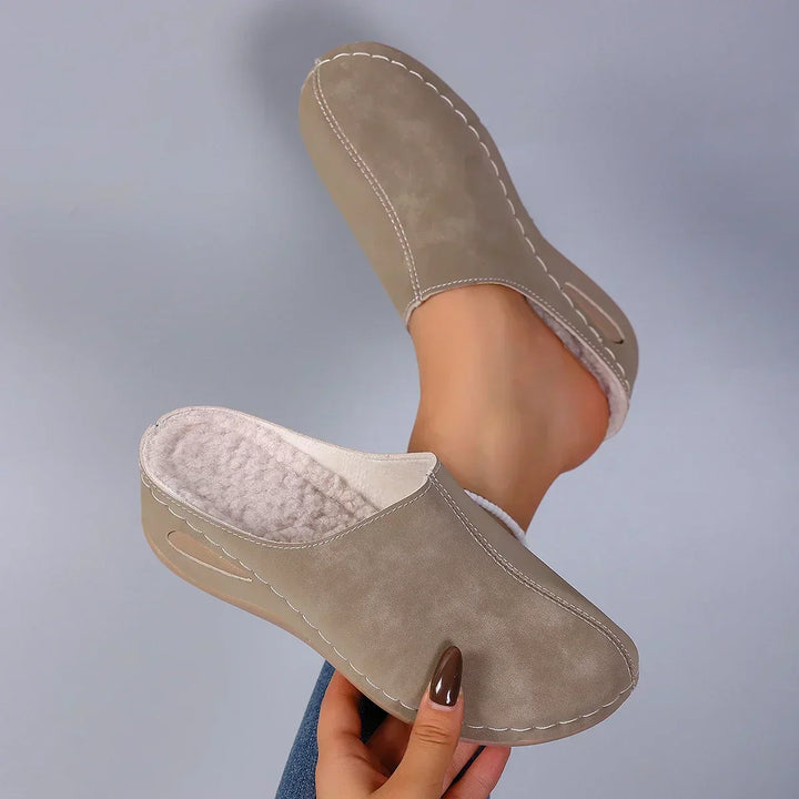 Merle Orthopaedic Slippers – Superior Support for All-Day Comfort