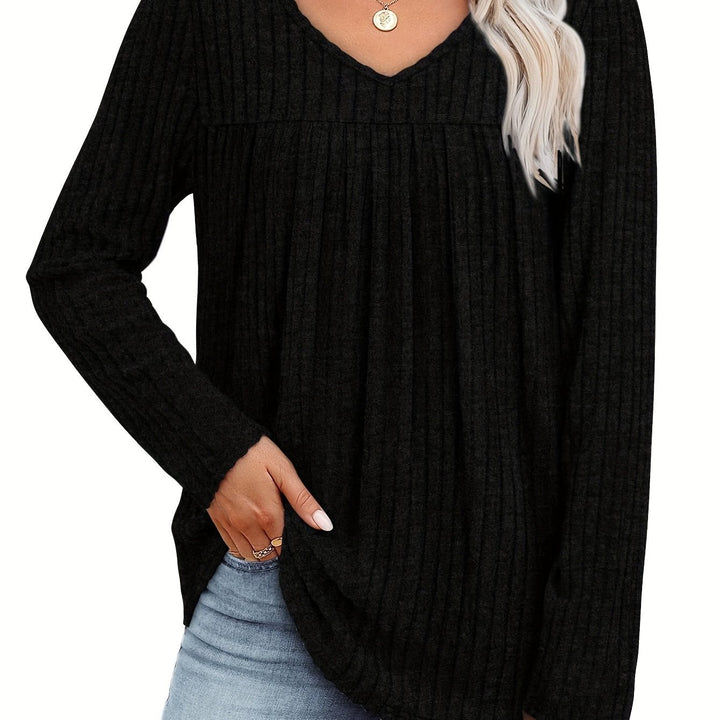 Helle™ | Light knit blouse with V-neck