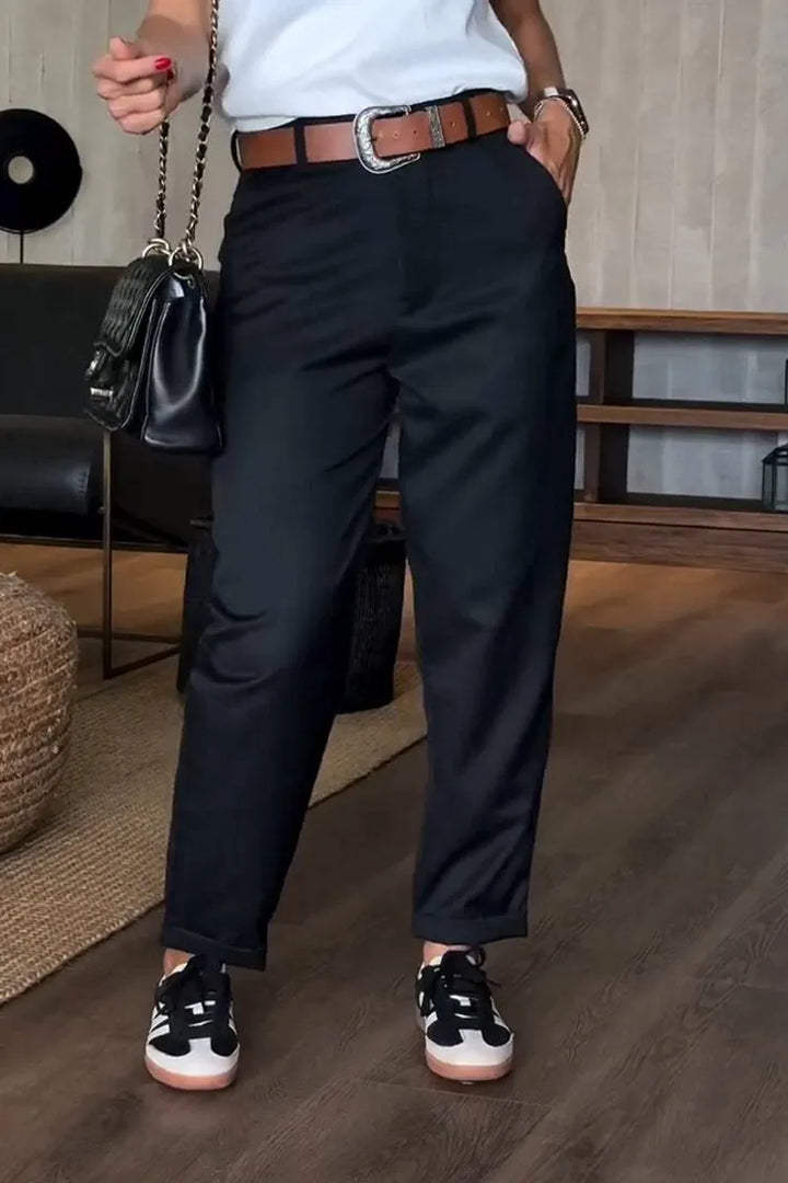 Maeve | Elegant, figure-flattering pants with stripes